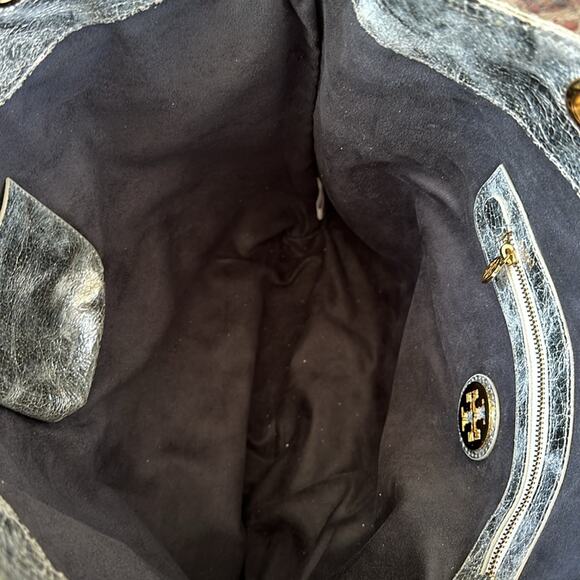 Tory Burch Metallic Silver logo T tote Shoulder Bag. - Picture 14 of 16